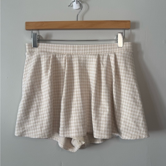 Urban Romantics Tan & White Gingham Skort – Size Medium - Picture 1 of 4